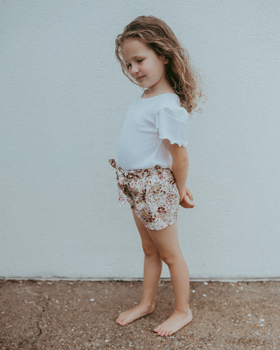 Daisy Tee